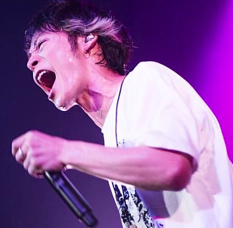 Takuya が一番最初に作った楽曲とは Uverworld情報サイト